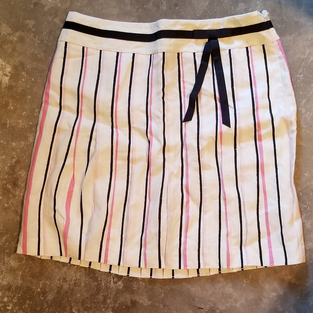 LOFT pleated skirt (NWT)